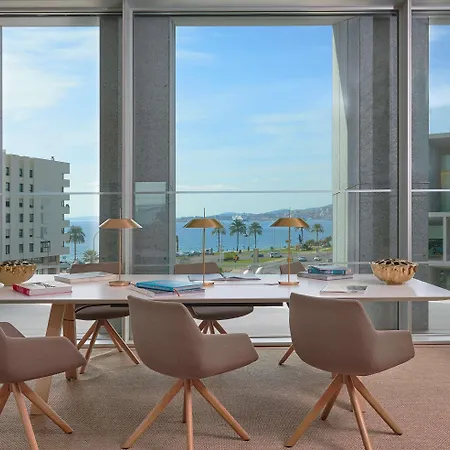 Отель Melia Bay 4*